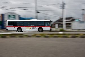 traffic, road, bus-8062054.jpg