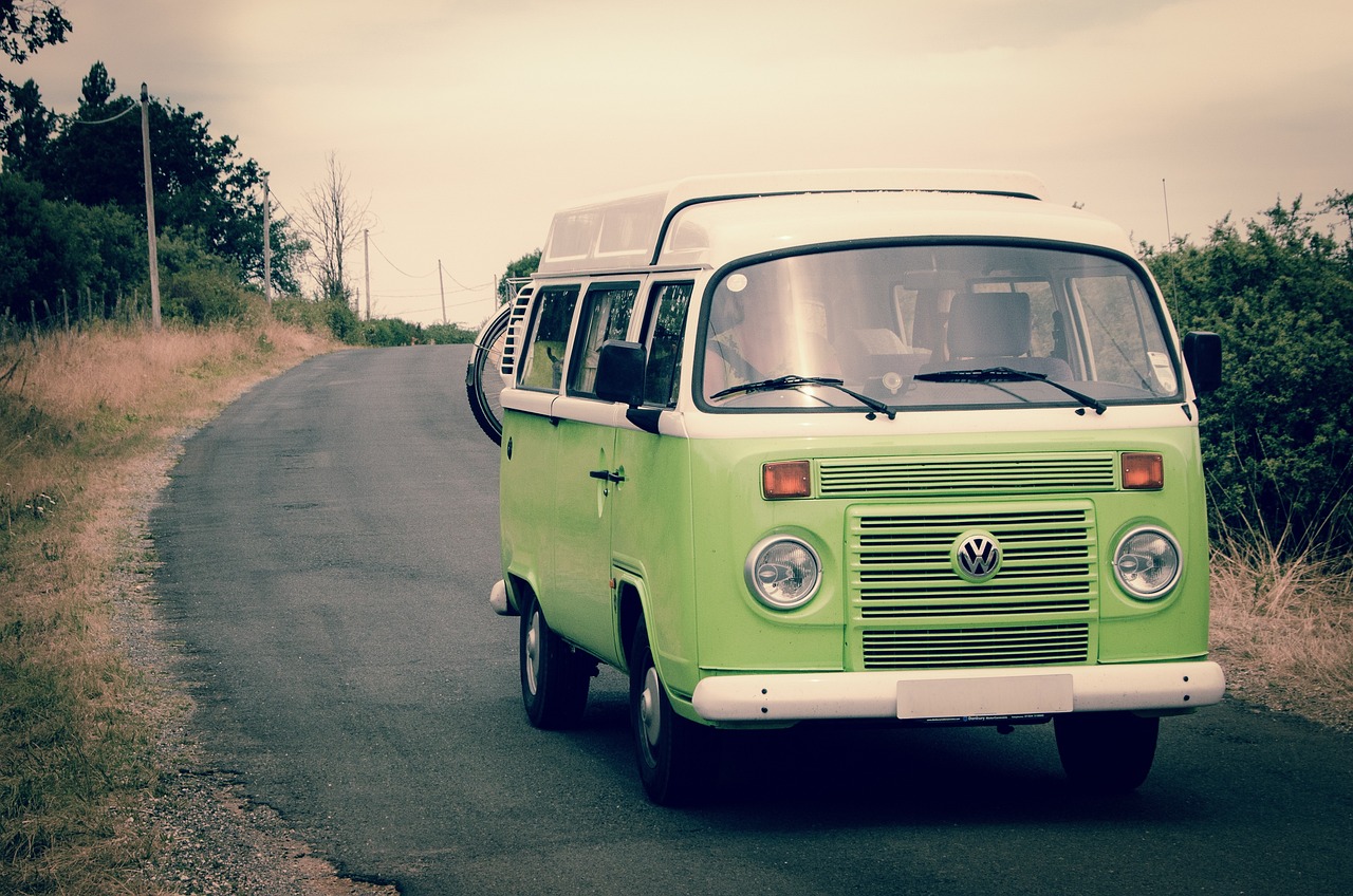 van, vw, travel-2786078.jpg